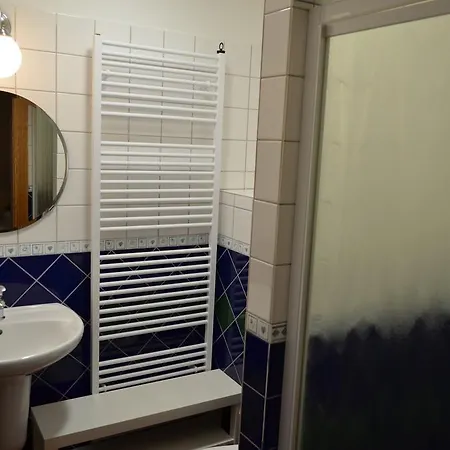 Restaurace A U Pešíků 3*
